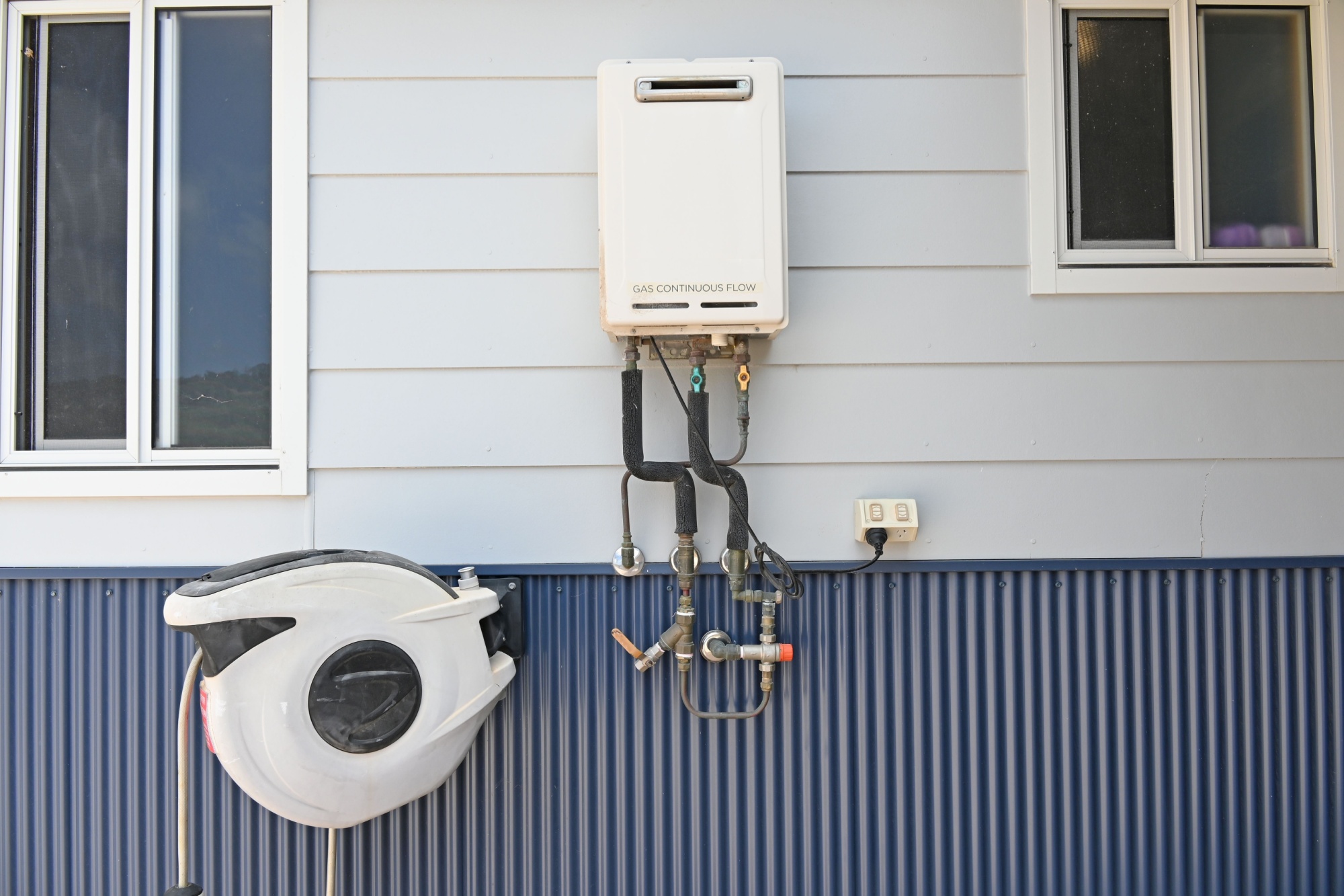 Gas vs Electric Hot Water Systems Which Is Best for Your Home?